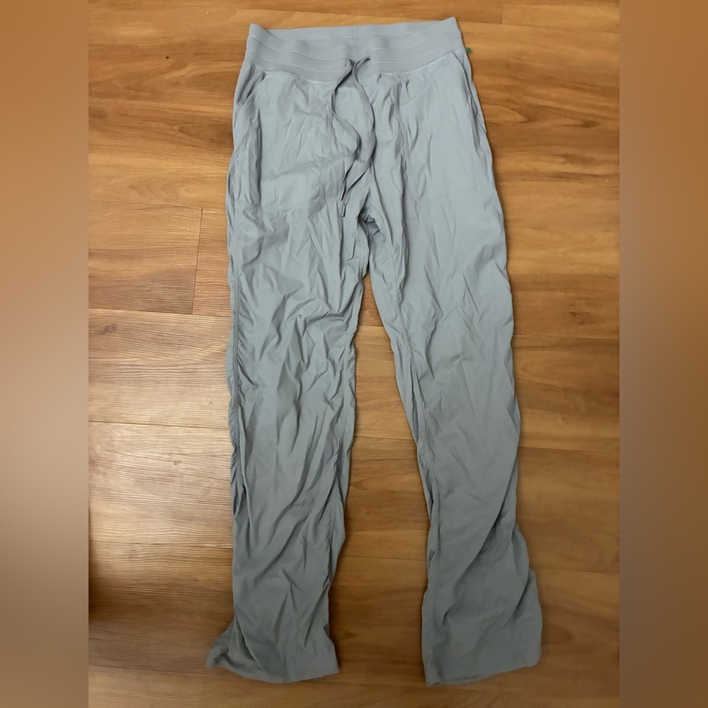 CRZ YOGA Light Gray Joggers Size 8/10